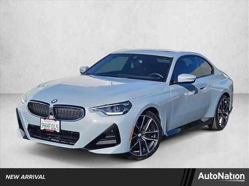2023 BMW 230 i