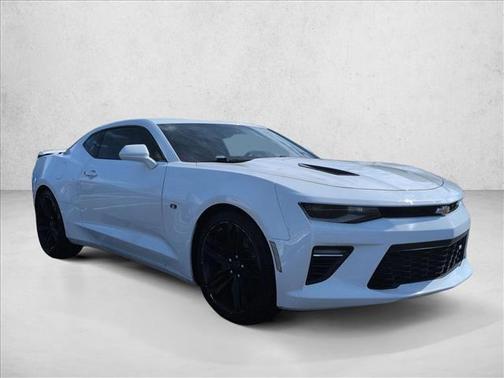 Summit White 2016 Chevrolet Camaro 2SS