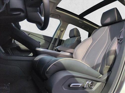 2026 Acura RDX Advance Package