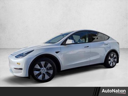 2022 Tesla Model Y Long Range Dual Motor All-Wheel Drive