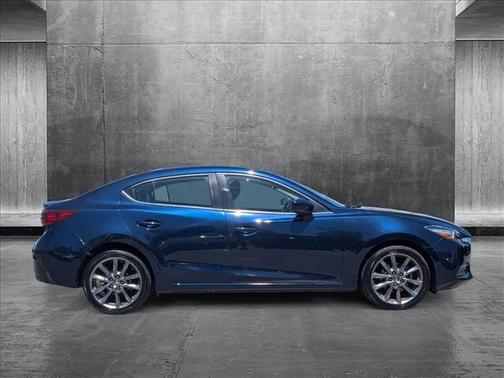 2018 Mazda Mazda3 Touring