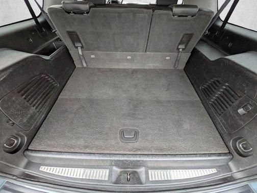 Slate Gray Metallic 2016 Chevrolet Suburban LT