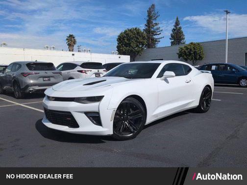 Summit White 2016 Chevrolet Camaro 2SS