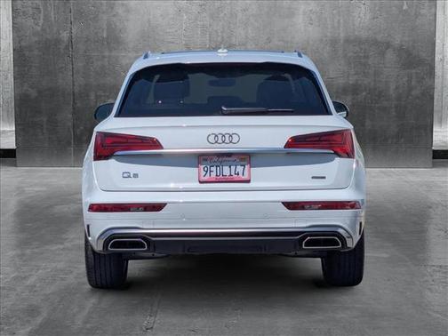 2023 Audi Q5 55 S line Prestige
