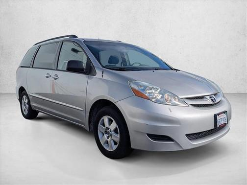 2006 Toyota Sienna LE
