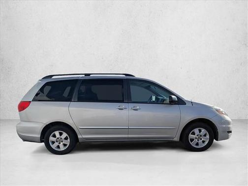 2006 Toyota Sienna LE