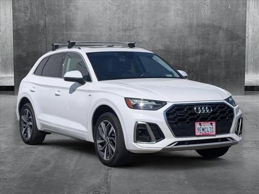 2023 Audi Q5 45 S line Premium Plus