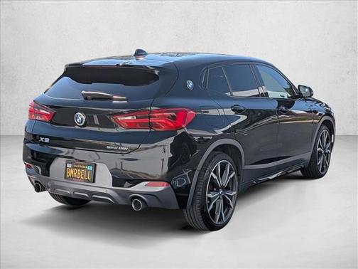 Black Sapphire Metallic 2018 BMW X2 sDrive28i