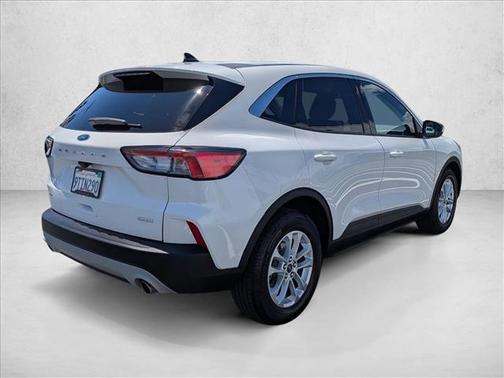 Star White Metallic Tri-Coat 2020 Ford Escape SE