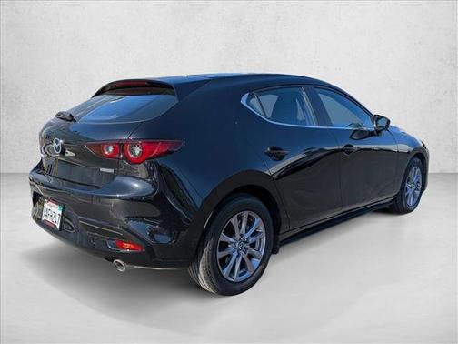 Jet Black Mica 2022 Mazda Mazda3 FWD