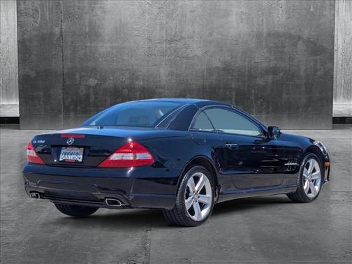 2009 Mercedes-Benz SL-Class V8