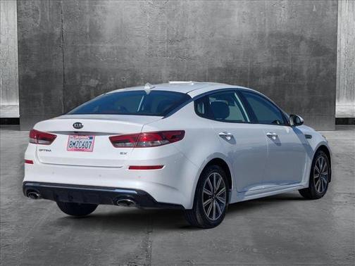 2020 Kia Optima EX