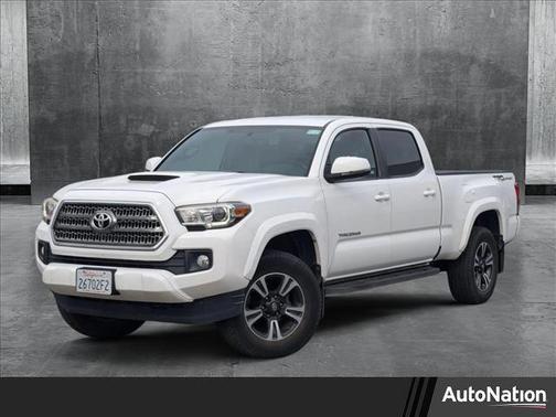 2017 Toyota Tacoma TRD Sport