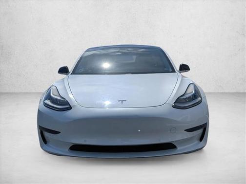 Pearl White Multi-Coat 2020 Tesla Model 3 Long Range