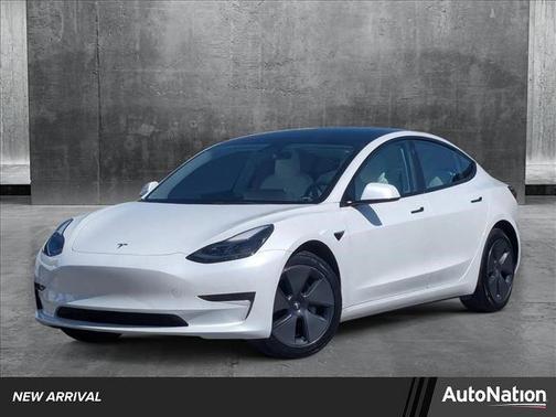 2022 Tesla Model 3 Long Range