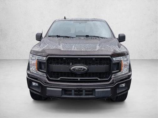 Red 2018 Ford F-150 XLT