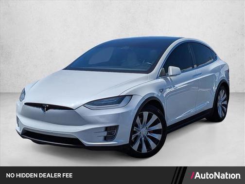 Pearl White Multi-Coat 2019 Tesla Model X Performance
