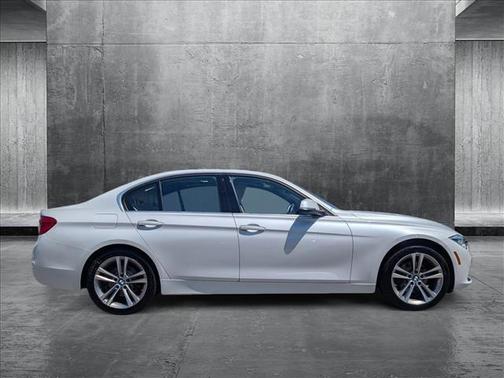2018 BMW 330 330i