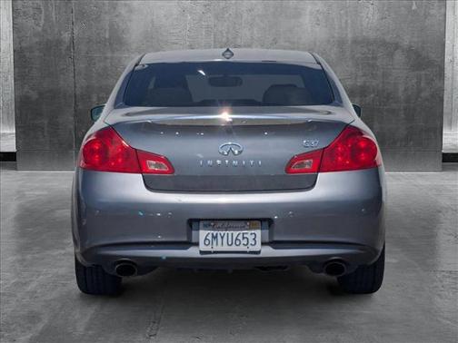 2010 INFINITI G37 Journey