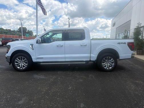 OXFORD WHITE 2024 Ford F-150 XLT