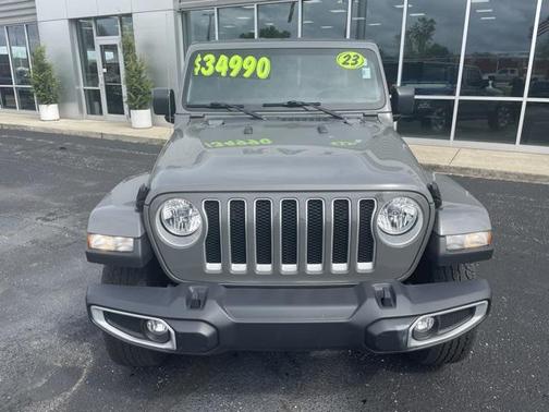 2023 Jeep Wrangler 4-Door Sahara 4x4