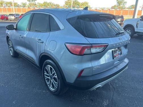 2022 Ford Escape SEL
