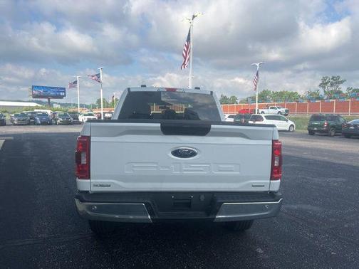 OXFORD WHITE 2023 Ford F-150 XLT