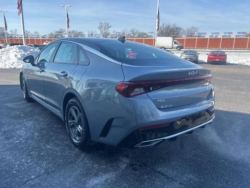 2022 Kia K5 LXS