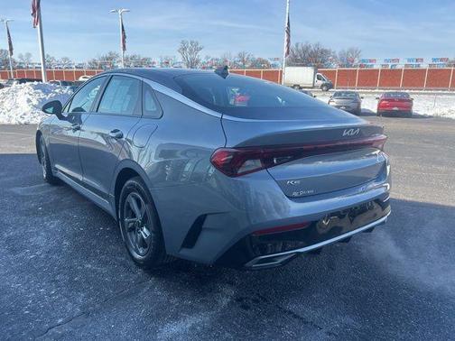 2022 Kia K5 LXS