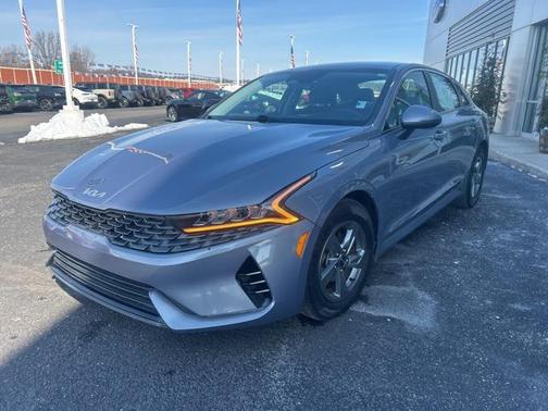 2022 Kia K5 LXS