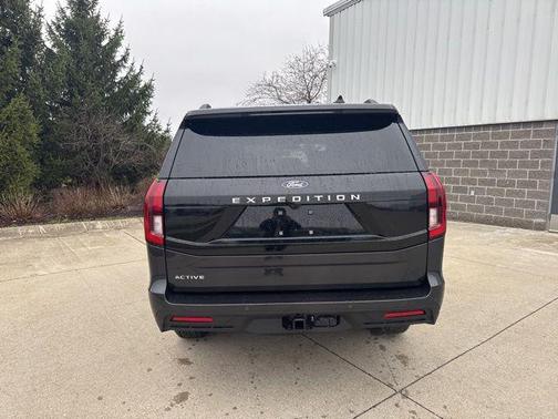 DARK MATTER GRAY METALLIC 2026 Ford Expedition Active