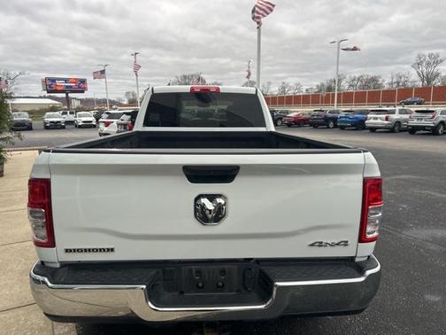 2024 RAM 3500 Big Horn Crew Cab 4x4 8' Box