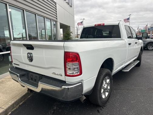2024 RAM 3500 Big Horn Crew Cab 4x4 8' Box
