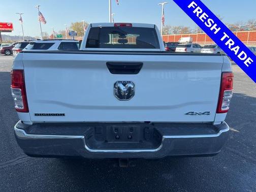 2024 RAM 3500 Big Horn Crew Cab 4x4 8' Box