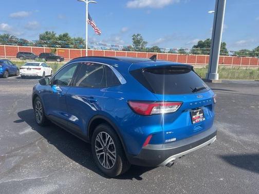 2021 Ford Escape SEL