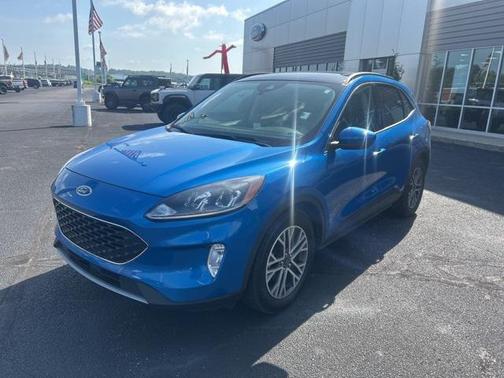 2021 Ford Escape SEL