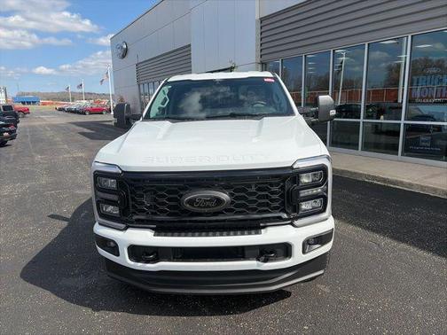 OXFORD WHITE 2026 Ford F-350 XLT