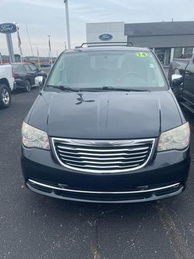 2014 Chrysler Town & Country Touring-L