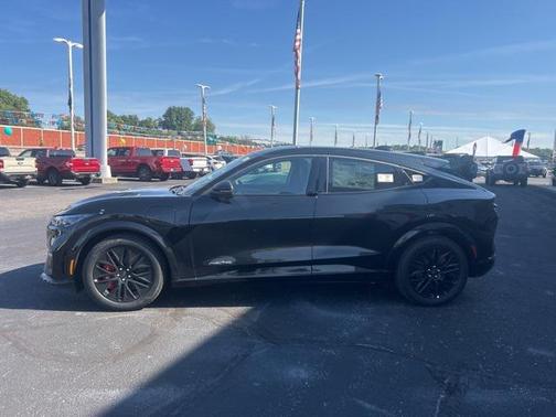 2025 Ford Mustang Mach-E Premium