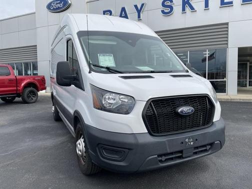 2022 Ford Transit-250 Base