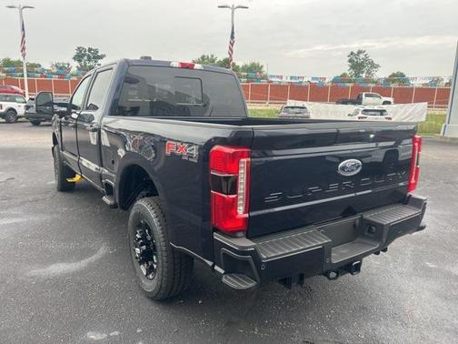 2025 Ford F-350 XL
