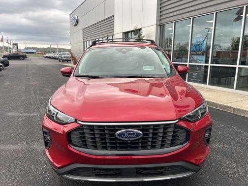 RAPID RED MET TINTED CC 2024 Ford Escape Platinum