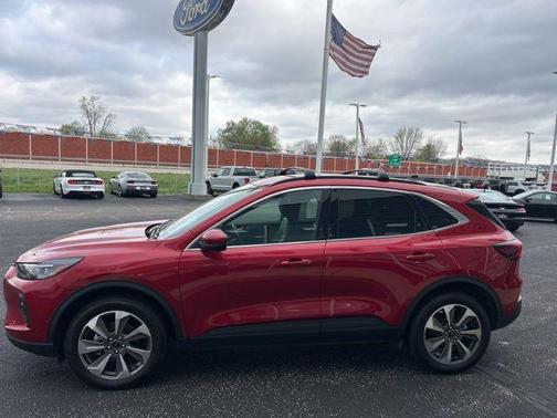 RAPID RED MET TINTED CC 2024 Ford Escape Platinum