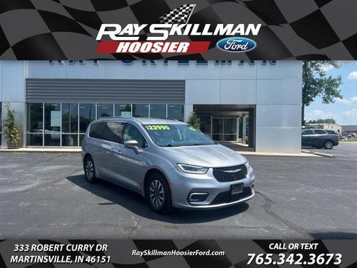 2021 Chrysler Pacifica Hybrid Touring L