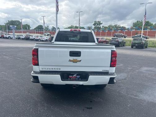 2017 Chevrolet Silverado 1500 Custom