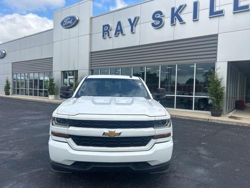 2017 Chevrolet Silverado 1500 Custom