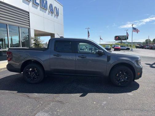 CARBONIZED GRAY METALLIC 2026 Ford Maverick Lariat