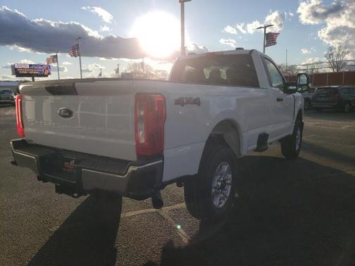 2025 Ford F-250 XLT