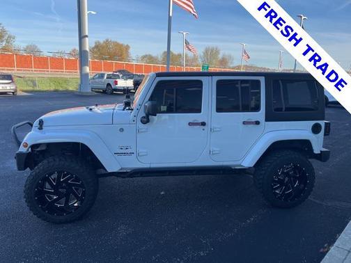 2017 Jeep Wrangler Unlimited Sahara