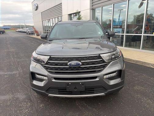 CARBONIZED GRAY METALLIC 2022 Ford Explorer XLT